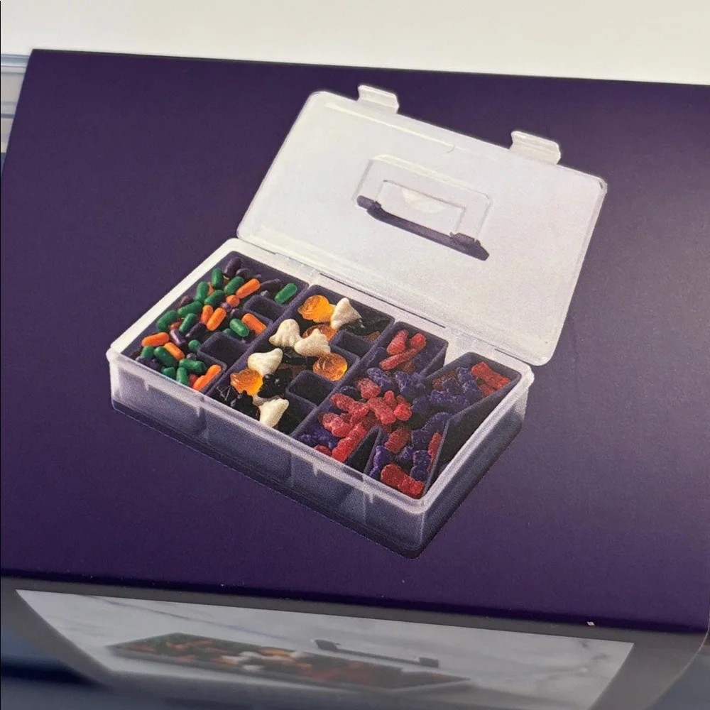 CWC EEK Halloween Snackle Box - Picture 10 of 14